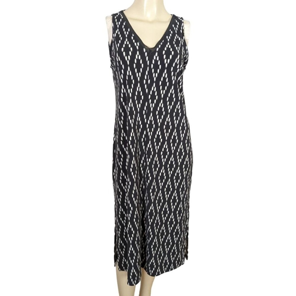 Banana Republic Factory sleeveless gray and white V neck V back summer dress siz
